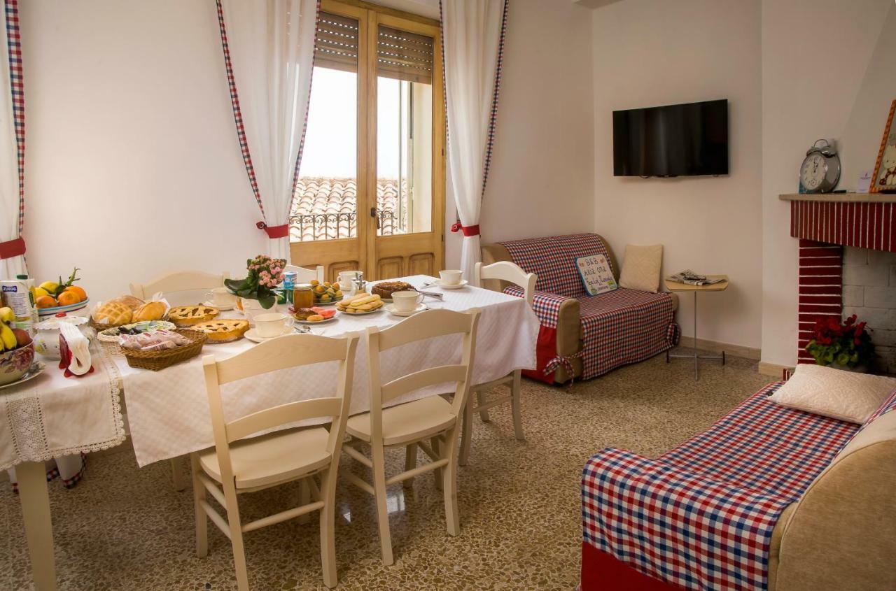 B&B Aria Ona Villagrande Strisaili Exteriér fotografie