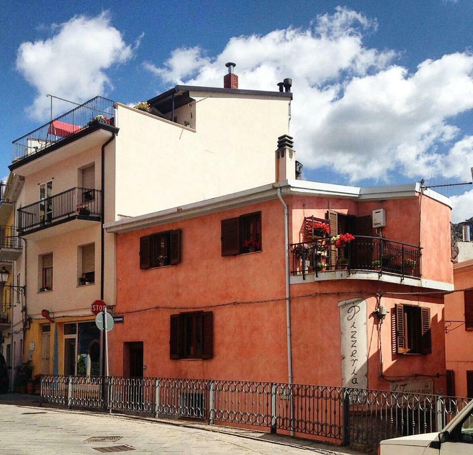 B&B Aria Ona Villagrande Strisaili Exteriér fotografie